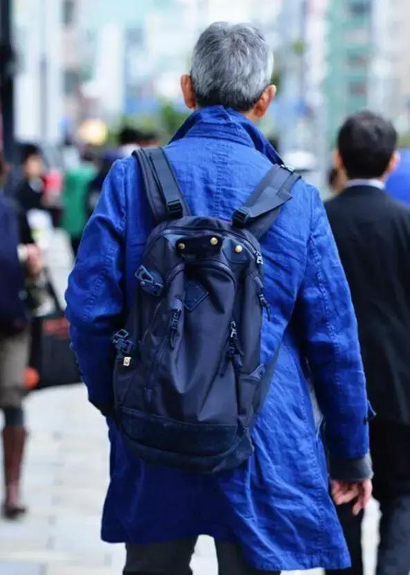 实用的双肩背包推荐，五一出行双肩包推荐