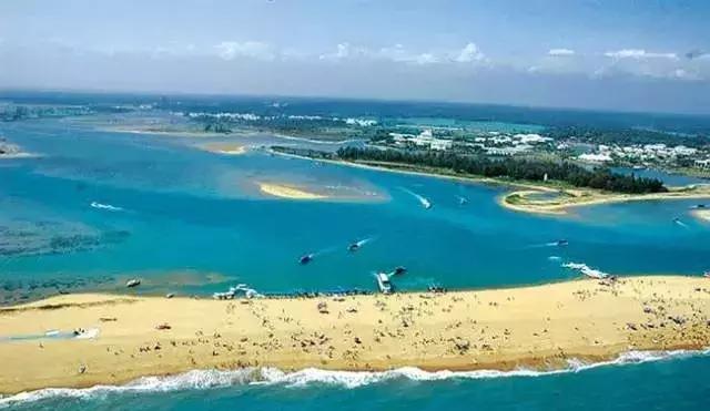 海口有什么好玩的景点，海南最值得玩十大景点（海南50个景点大全）