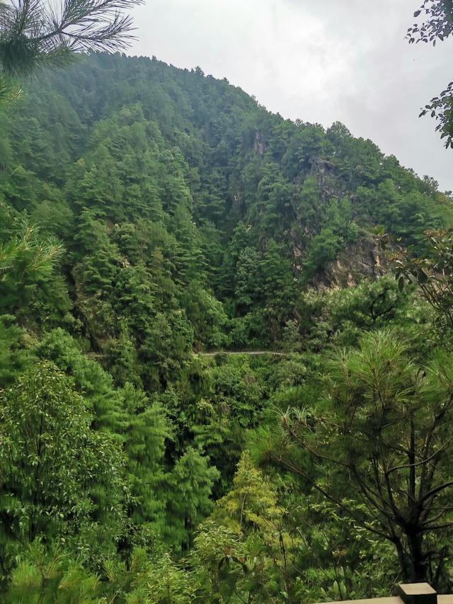 大理苍山游玩攻略，大理苍山旅游攻略自助游（大理苍山游玩攻略）