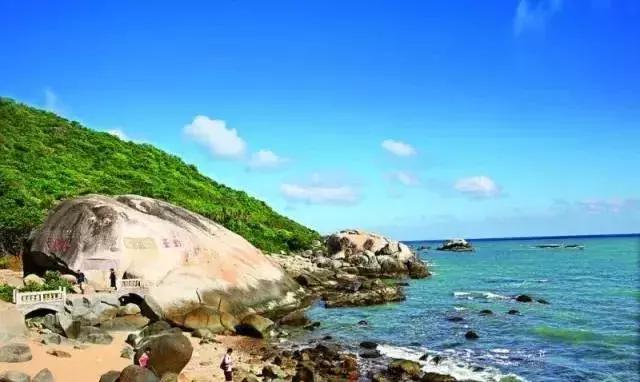 海口有什么好玩的景点，海南最值得玩十大景点（海南50个景点大全）