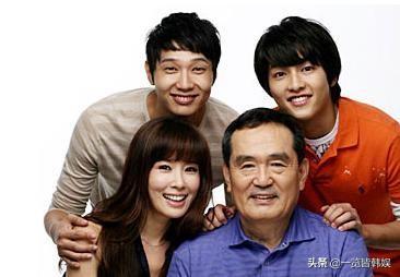 李泰兰是纯天然美女吗，李泰兰近照公开