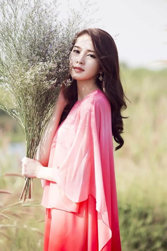 越南美少女有多美丽，越南的女生好漂亮啊！
