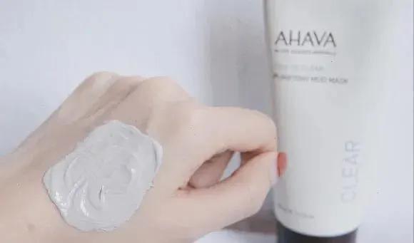 科颜氏白泥面膜的正确使用方法，科颜氏白泥清洁面膜的正确使用（告别油腻，黑头粉刺都给我退）