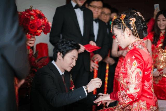 婚后发现老婆有腋臭(婚后发现老婆有狐臭)