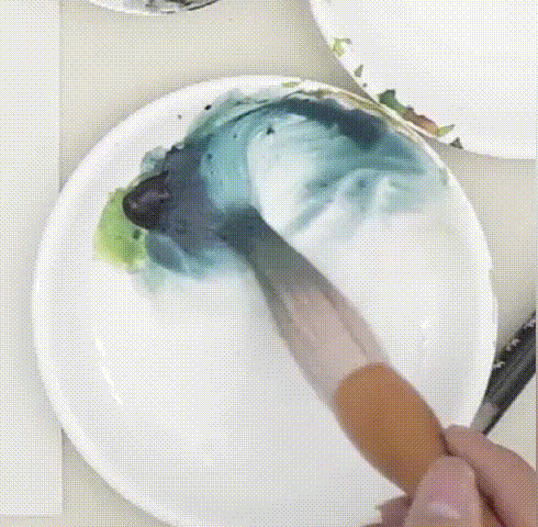 国画简单蓝蜻蜓的画法，画点荷花和蜻蜓给这个夏天降降暑