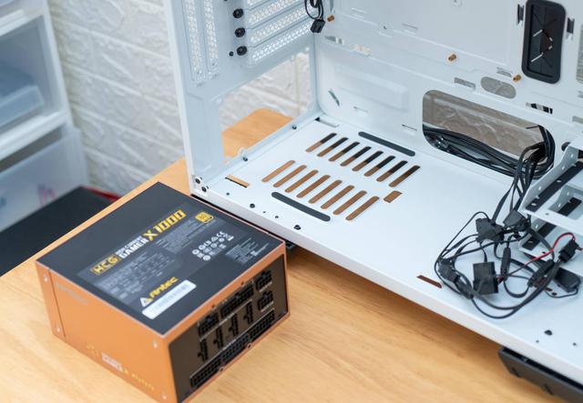 台式电脑怎么组装，组装台式电脑最简单的方法