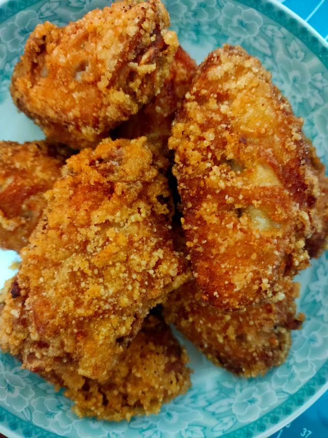 炸鸡翅要炸几分钟，怎么做炸鸡翅才能又脆又香