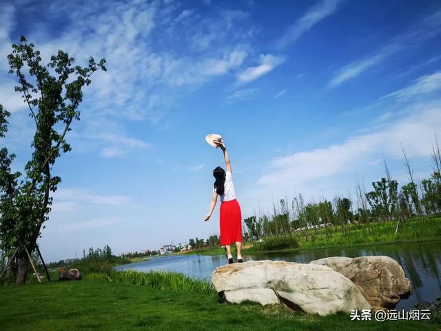 自拍杆使用方法大全，手把手教你使用自拍杆