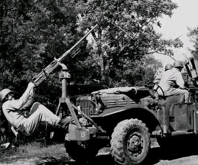 勃朗宁重机枪发展史，服役100年仍不显落后