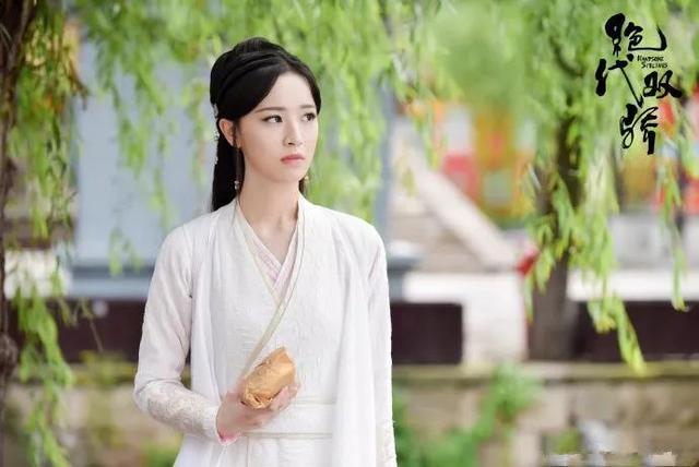 绝代双骄胡一天版本12集，胡一天一人分饰两角