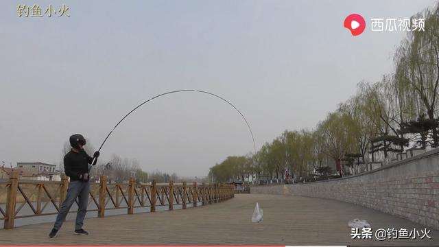 杰诺鱼竿怎么样，韧逍遥3.9鱼竿评测（写了这篇百元鱼竿对比）