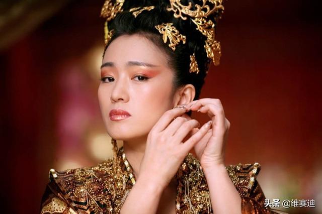 20年全年票房排名，新世纪以来每一年的国内票房年冠