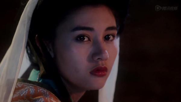 李嘉欣年轻颜值巅峰，李嘉欣惊鸿美图（李嘉欣性感写真照）