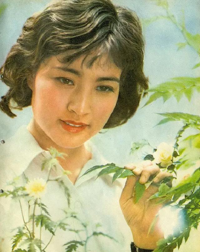 刘晓庆简历个人资料，刘晓庆人生简历（刘晓庆：一代传奇影后）