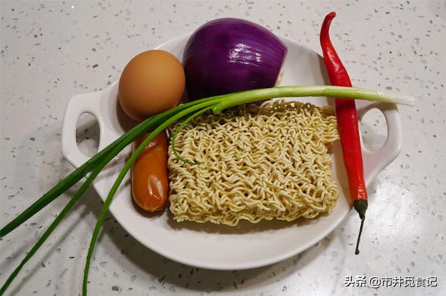 8种炒面做法一定要学学，爱吃炒面别错过