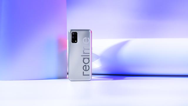 realme 新机发布时间，realme新机正式官宣命名