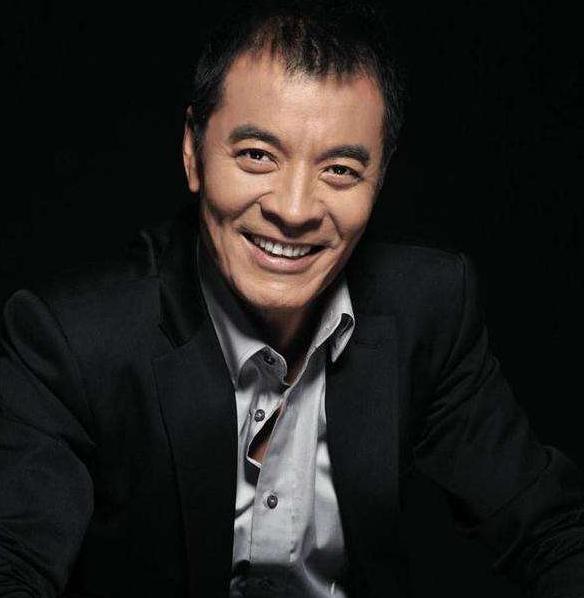 抛弃小23岁杨若兮，刘威现况（被大23岁刘威抛弃后）