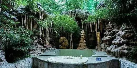 北京最近冬季泡温泉好去处，北京10大温泉度假村等您