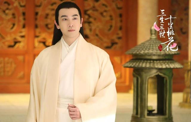 三生三世十里桃花的折颜上神，三生三世十里桃花为何折颜