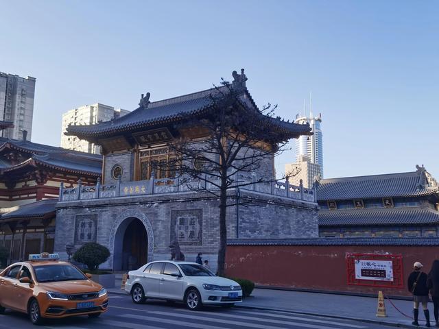 历史上真实的长安寺，距今1700年的大兴善寺在大兴善街