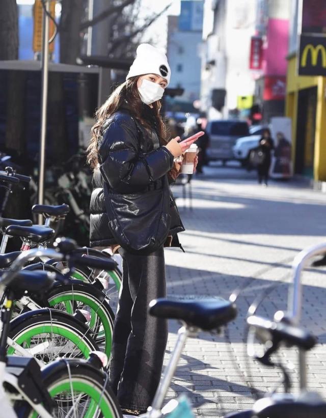 韩国服装搭配图片，最新韩国穿搭