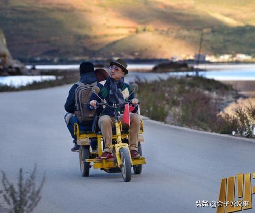 黄渤徐峥哪个电影最强，徐峥、黄渤相爱相杀多年