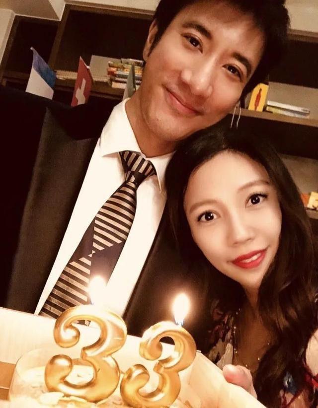 姐弟恋的明星夫妻，明星姐弟恋夫妻对比