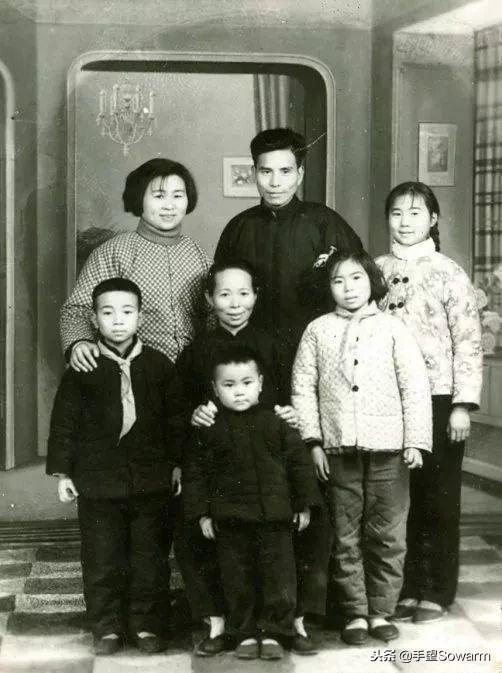 上虞六小龄童现状，都是他妈妈拿到绍兴洗好再送到