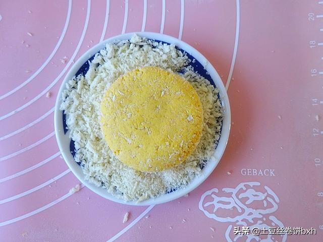 炸糕怎么炸的外酥里嫩，买不来糖糕可以在家炸