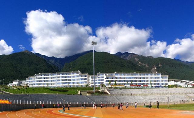 云南最好的大学，云南省最好的10所大学排名（云南省排名前10的大学）