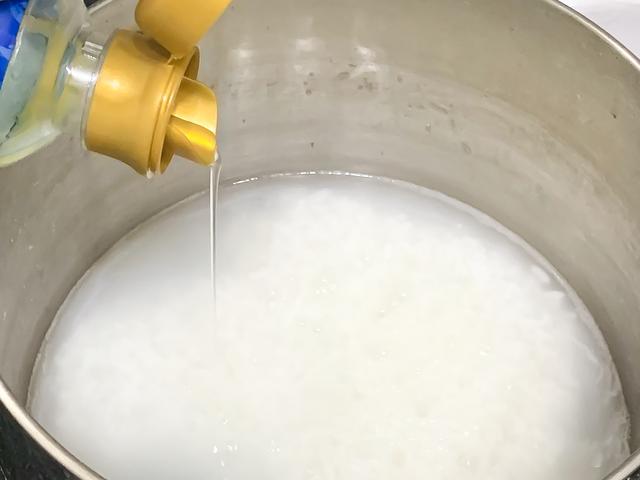 白米粥怎样煮又稠又好吃，熬白粥是有诀窍的