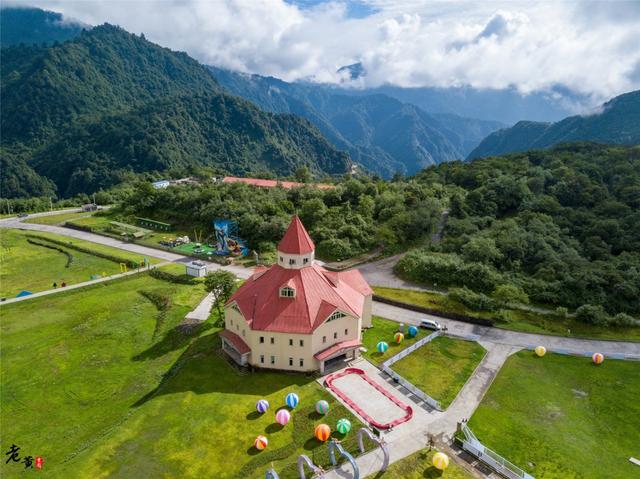 冬天去西岭雪山怎么玩，成都西岭雪山邀您耍雪过新年