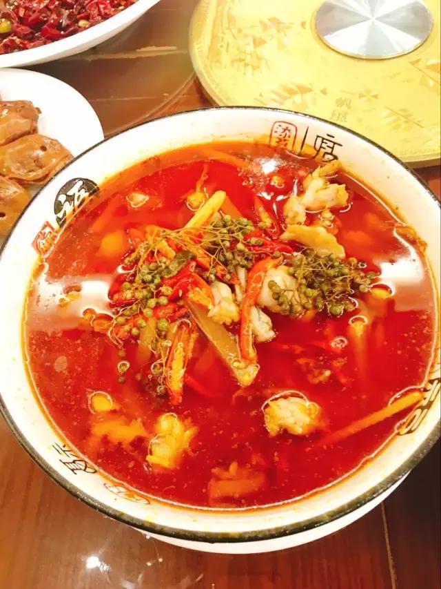 大同这些绝佳聚会圣地不要错过，大同环境好适合情侣吃饭的地方