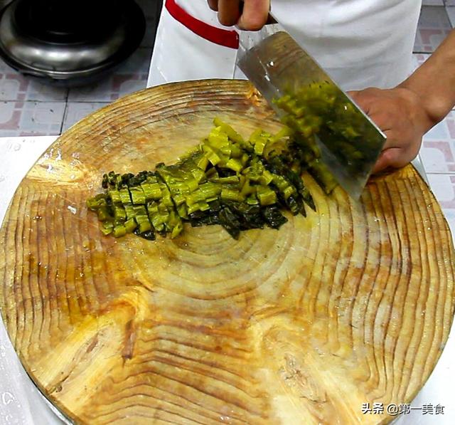 怎么炒鸡脯肉好吃又简单，跟着酒店大厨学炒鸡脯肉