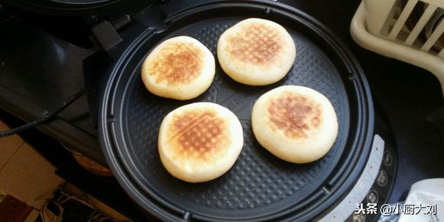 电饼铛的使用方法，电饼铛烙饼的正确使用方法（万万不能只等提示音）