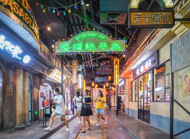 上海地铁1号线，上海地铁1号线游玩攻略（地铁1号线莲花路站5号口及往富锦路方向中部站厅实施封闭）
