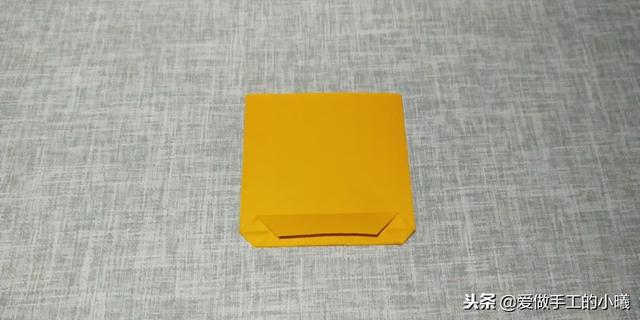 礼品盒怎么折,包正方形礼品盒有几种方法