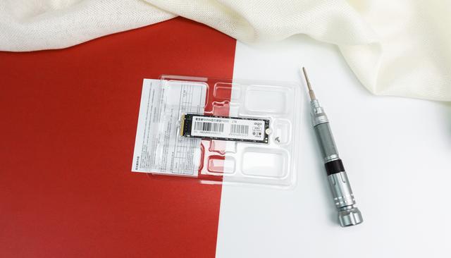 旧笔记本电脑安装m.2固态硬盘，西数M.2固态硬盘不到400元