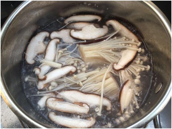 直接加麻酱就错了，麻辣拌麻酱调制方法