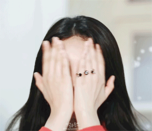 眉清目秀的女生标准长相，有这4个特点的女生