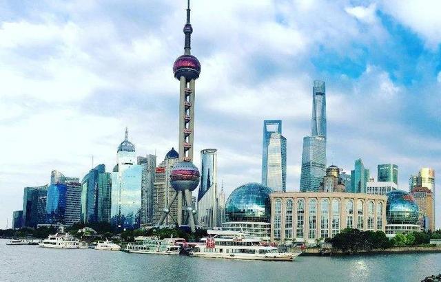 上海旅游景点排名前十，上海旅游景点怎么排名（上海十大免费著名的旅游景点）