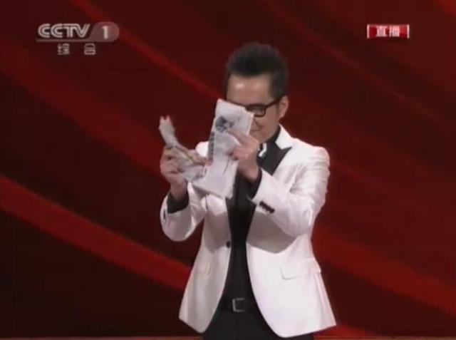 快乐大本营魔术，今年春晚魔术表演（带你管窥综艺江湖里的戏假情真）