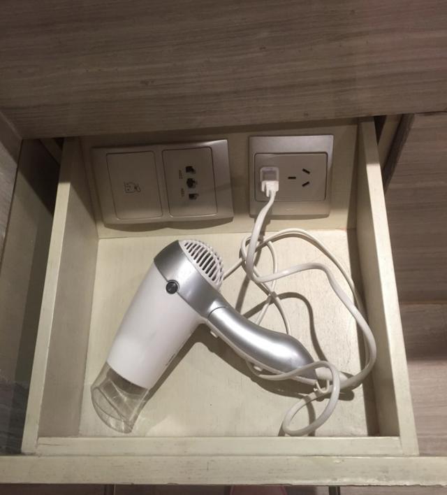 简约风格工装设计说明，当这些工装设计用到家里