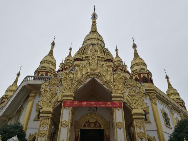 勐巴娜西珍奇园，一个美丽的地方云南德宏芒市（到芒市必玩的一个地方）