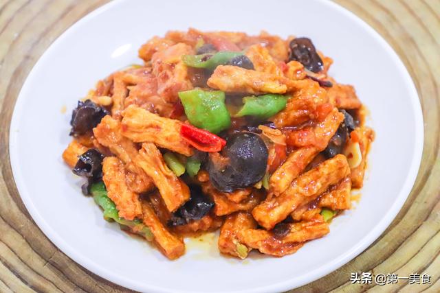 腐竹的做法大全家常菜，三种家常炒腐竹的详细做法（高蛋白、高钙的腐竹要多吃）