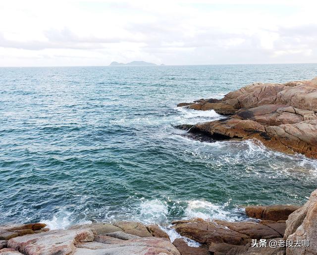 惠州附近的海滩景点，惠州南表山旁还有三个如此优美的野沙滩