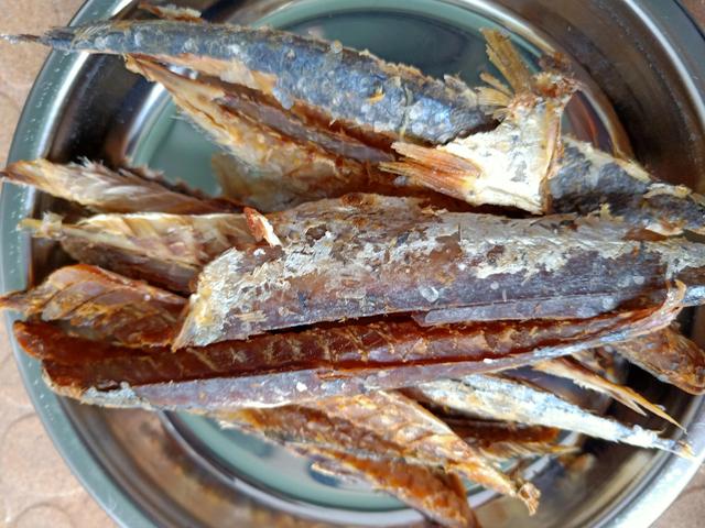 咸鱼怎么做好吃，咸鱼怎么做好吃大全（做小零食、下酒菜都不错）