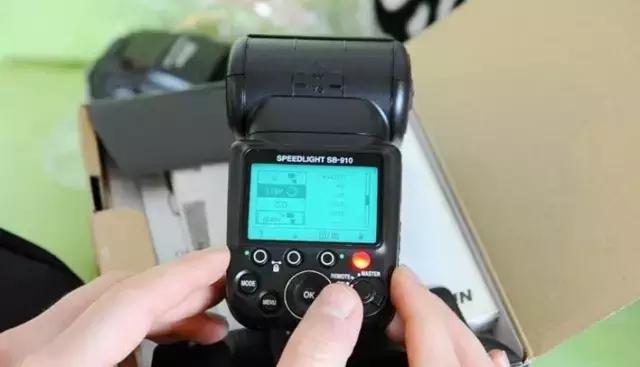 黑闪，黑闪和银闪哪个好