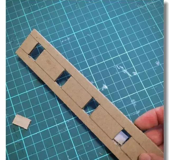 纸箱手工制作大全，纸箱手工制作大全环创（用纸箱就能做的5个桌面小游戏）