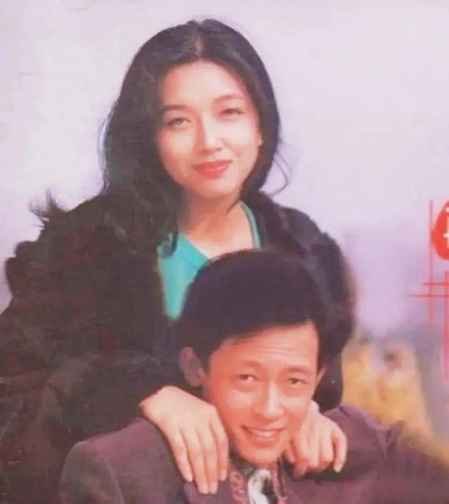 王志文现任妻子个人简历，42岁娶兰博基尼女总裁